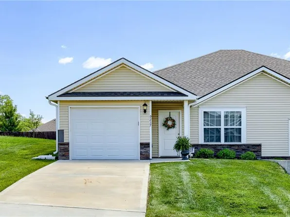 9237 N Gower Ave, Kansas City, MO 64154