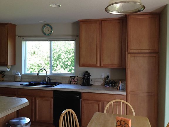 Look at all those cabinets