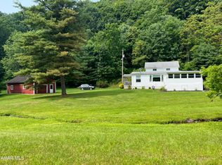 146 Woodland Dr, Alum Bank, PA 15521