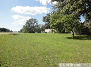 8020 Groveland Rd, Saint Paul, MN 55112