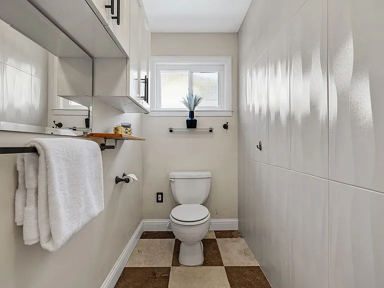 308 Panorama Ct — Photo 28