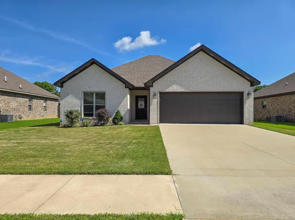134 Brookvale Cir, Brookland, AR 72417