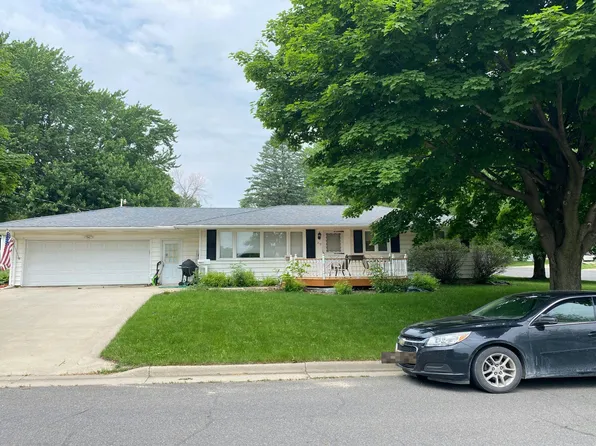 219 2nd St NW, Byron, MN 55920