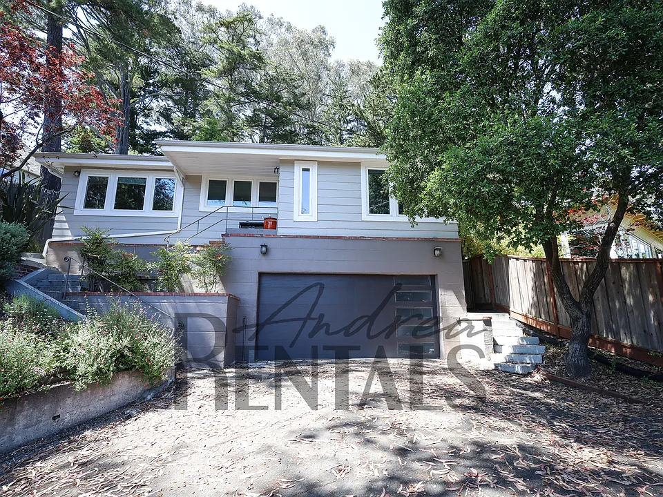 5901 Balboa Dr