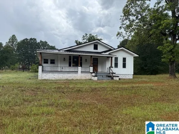 6200 Warrior River Rd, Bessemer, AL 35023