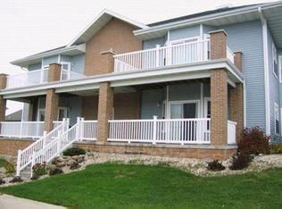 8218 Mansion Hill Ave, Madison, WI 53719