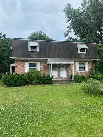 1833-35 W Gore Rd photo 1