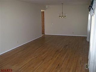 3rd image of 2990 Chadwick Dr