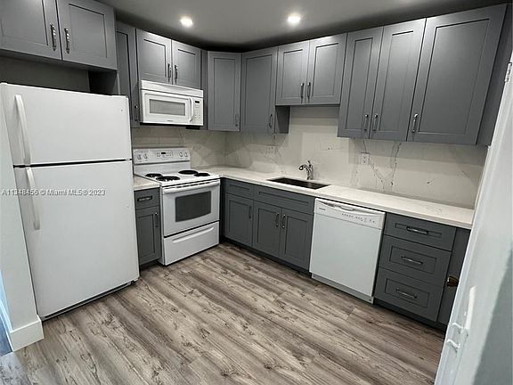 2nd image of 12840 SW 43rd Dr #276-B