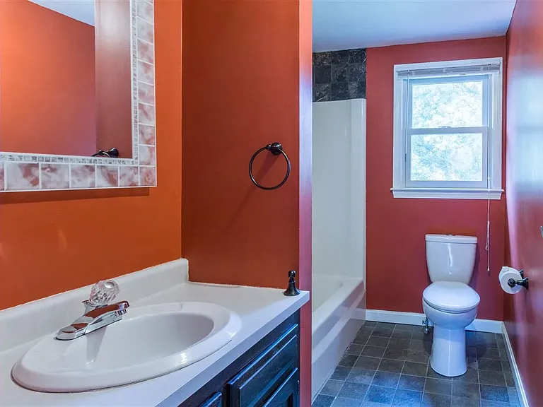 19 Jennifer Dr — Photo 11
