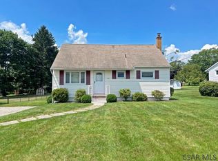 215 Dowling Rd, Johnstown, PA 15904