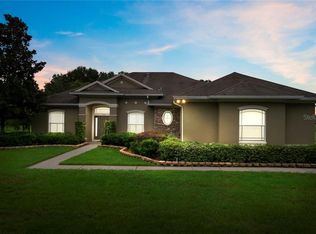 13126 Done Groven Dr, Dover, FL 33527