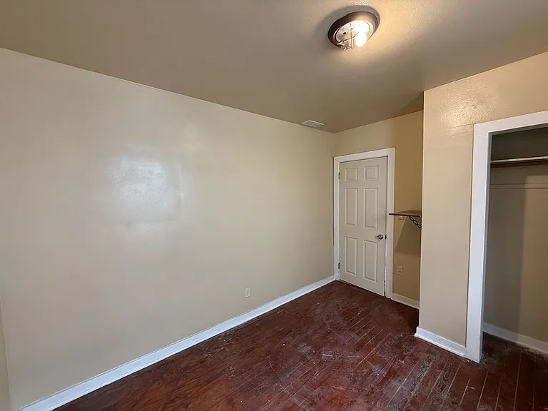 4004 Carey St — Photo 11