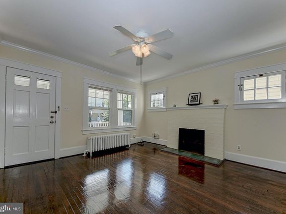 2nd image of 536 N Piedmont St