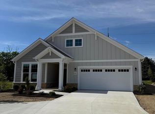 2067 Charlyn Dr, Grove City, OH 43123