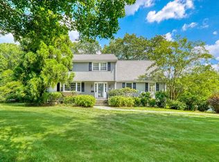186 Conant Rd, Westwood, MA 02090