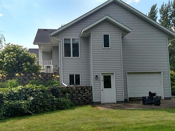 3rd image of 12230 Primrose Ln NW