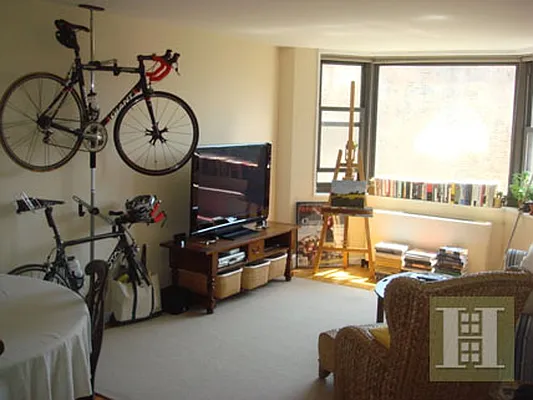 Rented by Halstead Real Estate | media 7