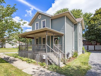 325 S Kalamazoo Ave, Marshall, MI, 49068
