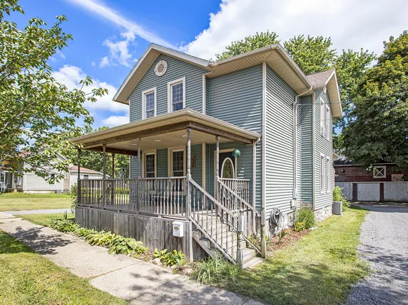 325 S Kalamazoo Ave, Marshall, MI 49068