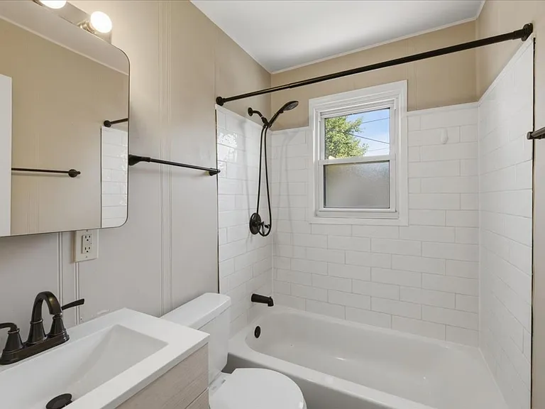 3057 Dawson St — Photo 13