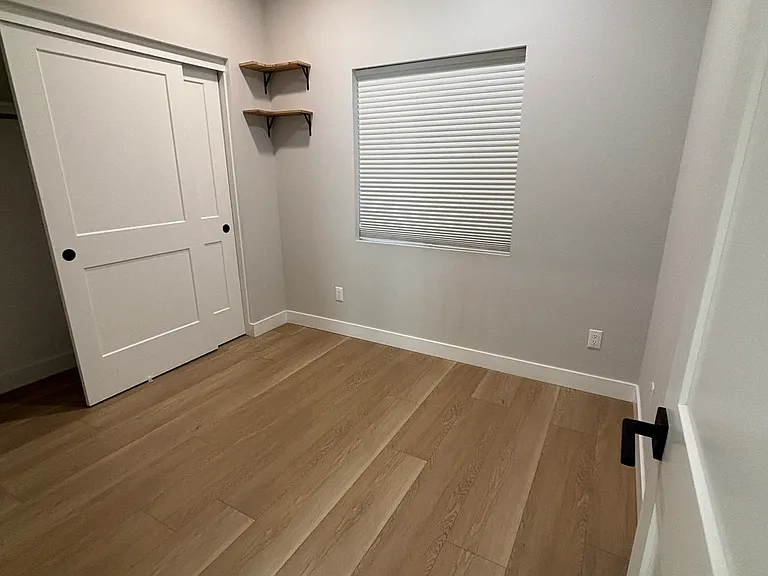 16312 Van Ness Ave — Photo 13