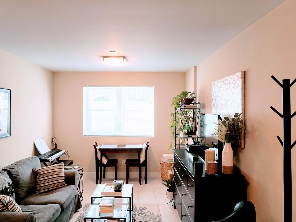 1st image of 236A Lily St