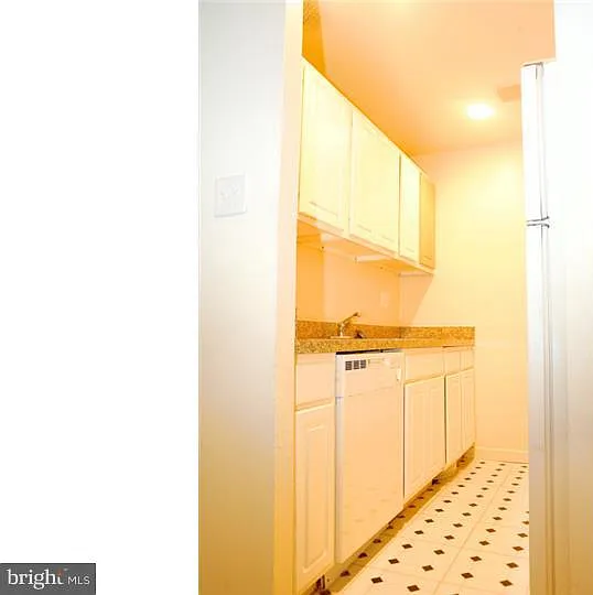 2031-3 South St #207 — Photo 12