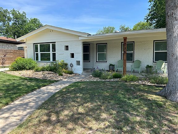 3rd image of 237 Mink Dr