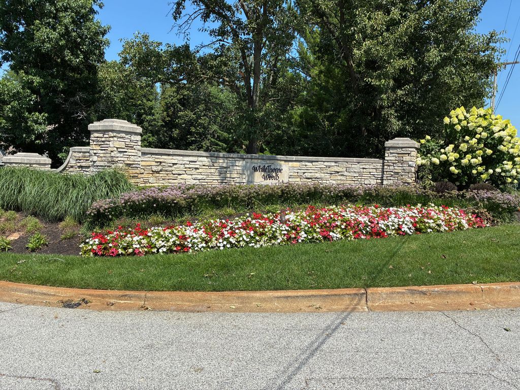 235 Crabapple Ln - Property Image