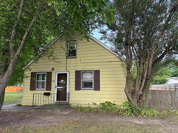 2nd image of 602 3rd St