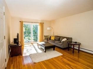 9 Endicott St APT 3, Norwood, MA 02062