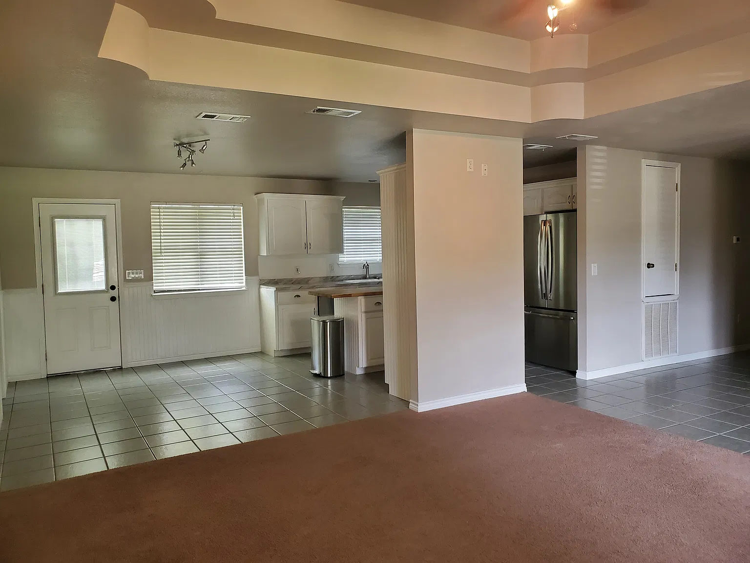 3 bed, 1485 sqft, $1,500 — Photo 2