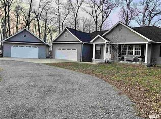 15744 Ciara Rd, Marion, IL 62959