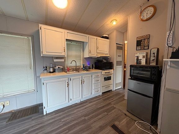 3rd image of 2795 E 28th Rd Lot 679