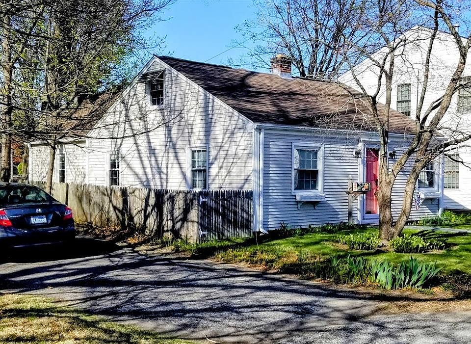 1st image of 57 Park Dr