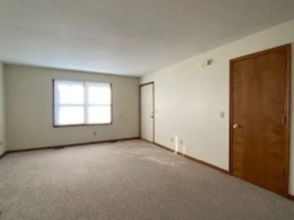 212 Stonewall Court, 212 Stonewall Ct APT 2, Nappanee, IN 46550