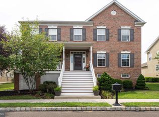 2007 Danbury Way, Harleysville, PA 19438