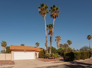 2710 S Pace West Dr, Tucson, AZ 85730