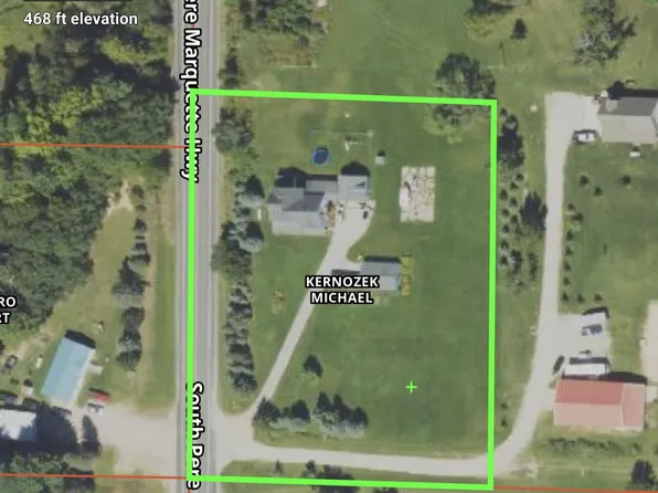 5766 S Pere Marquette Hwy, Ludington, MI 49431