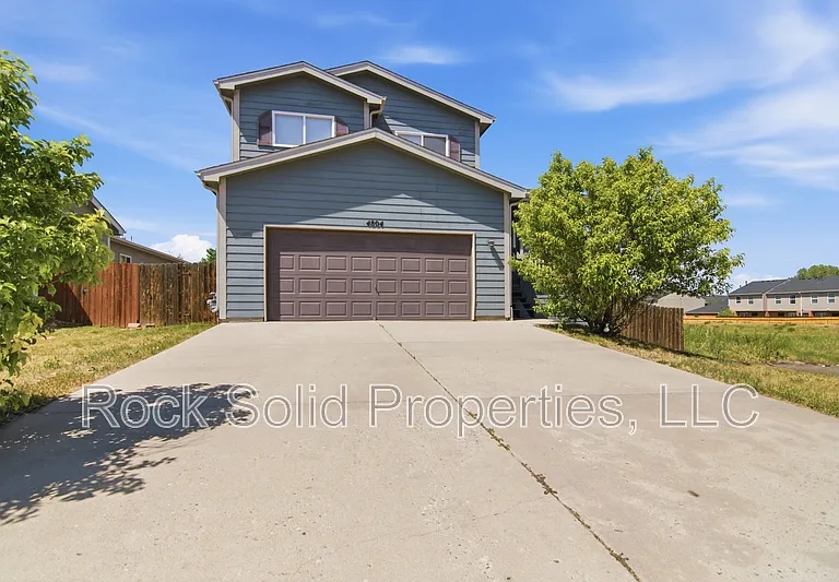 4804 Saddleback Dr — Photo 1