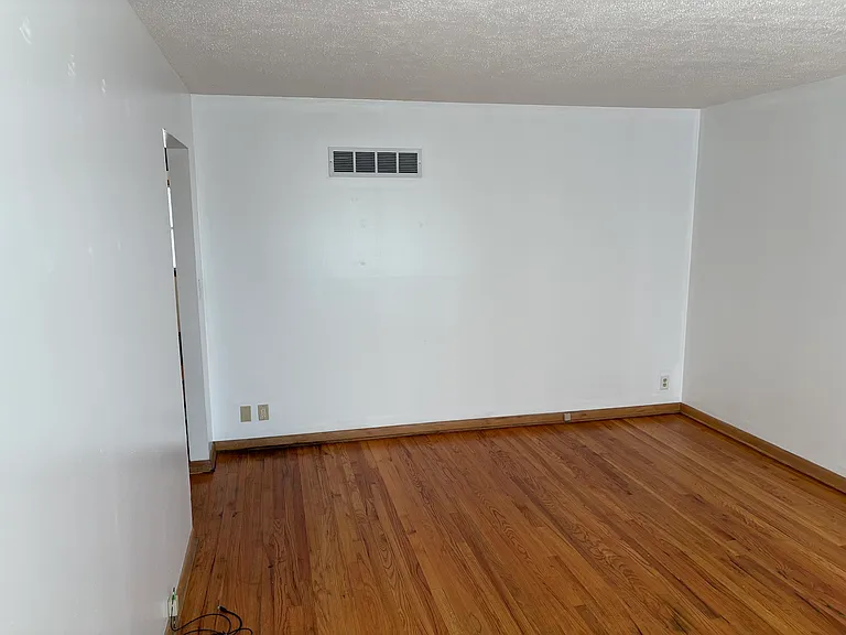 841-843 S 45th St #843 — Photo 28
