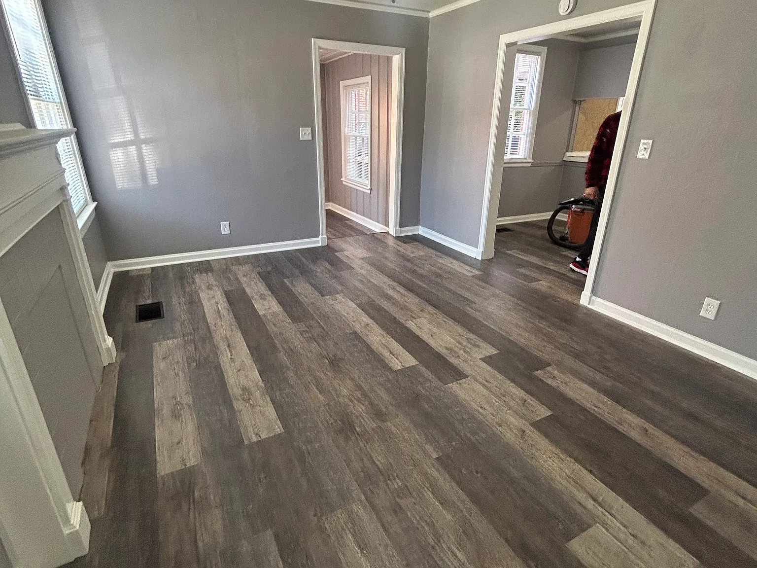 3 bed, 1200 sqft, $1,000 — Photo 2