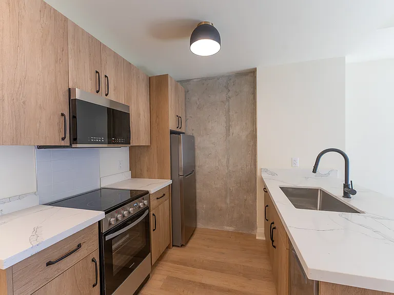 11 Robert St — Photo 12