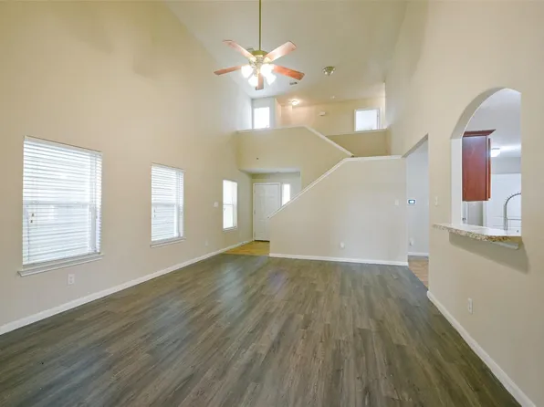 14902 Aberdeen Meadow Ln, Houston, TX 77053