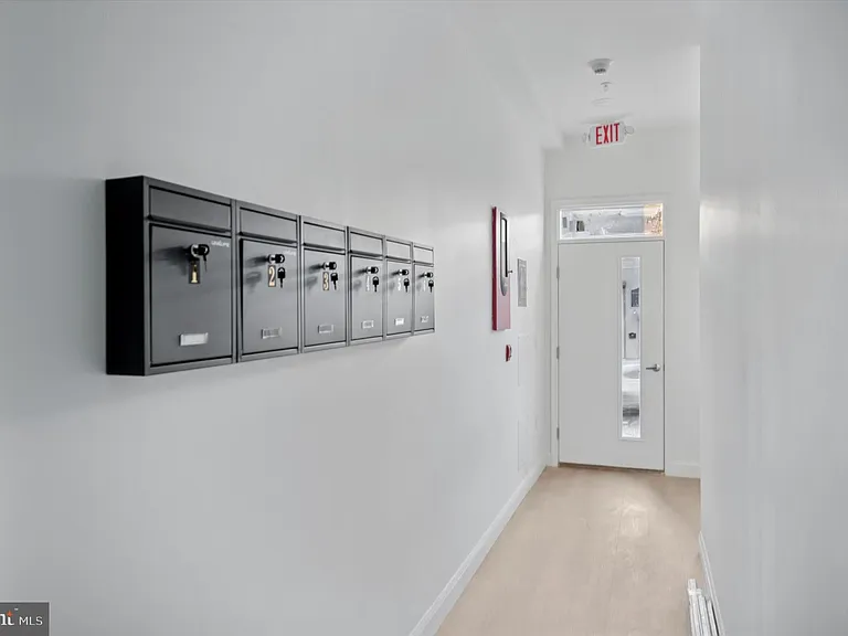 103 N 63rd St #2 — Photo 2