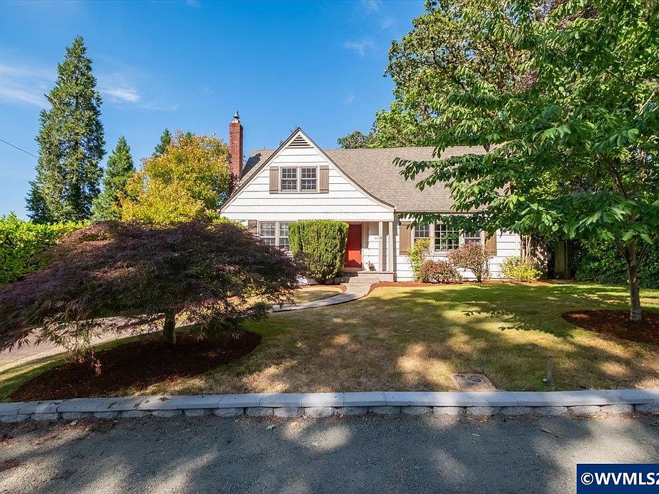 1st image of 1885 SW Whiteside Dr