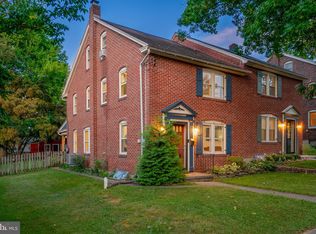 421 S Cedar St, Lititz, PA 17543