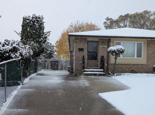 7623 Ronnie Cres S, Niagara Falls, ON L2G 7M1