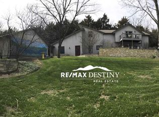 5747 Elbo Ridge Dr, Manhattan, KS 66502